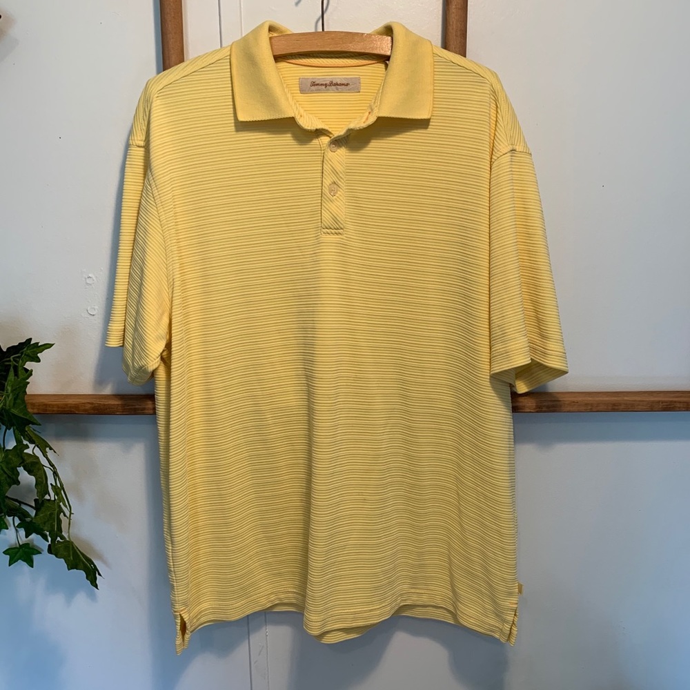 TOMMY BAHAMA men’s yellow pullover Sz L